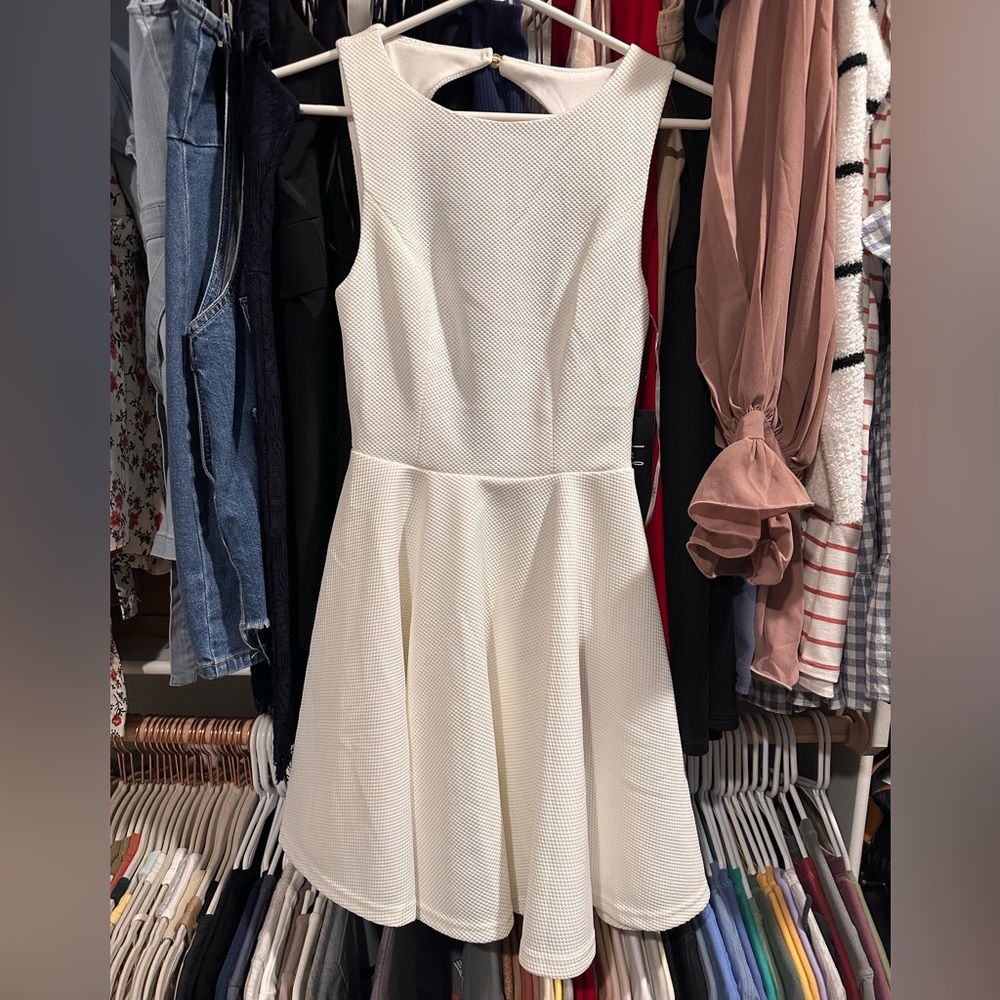Lulu's Elegant White Dress